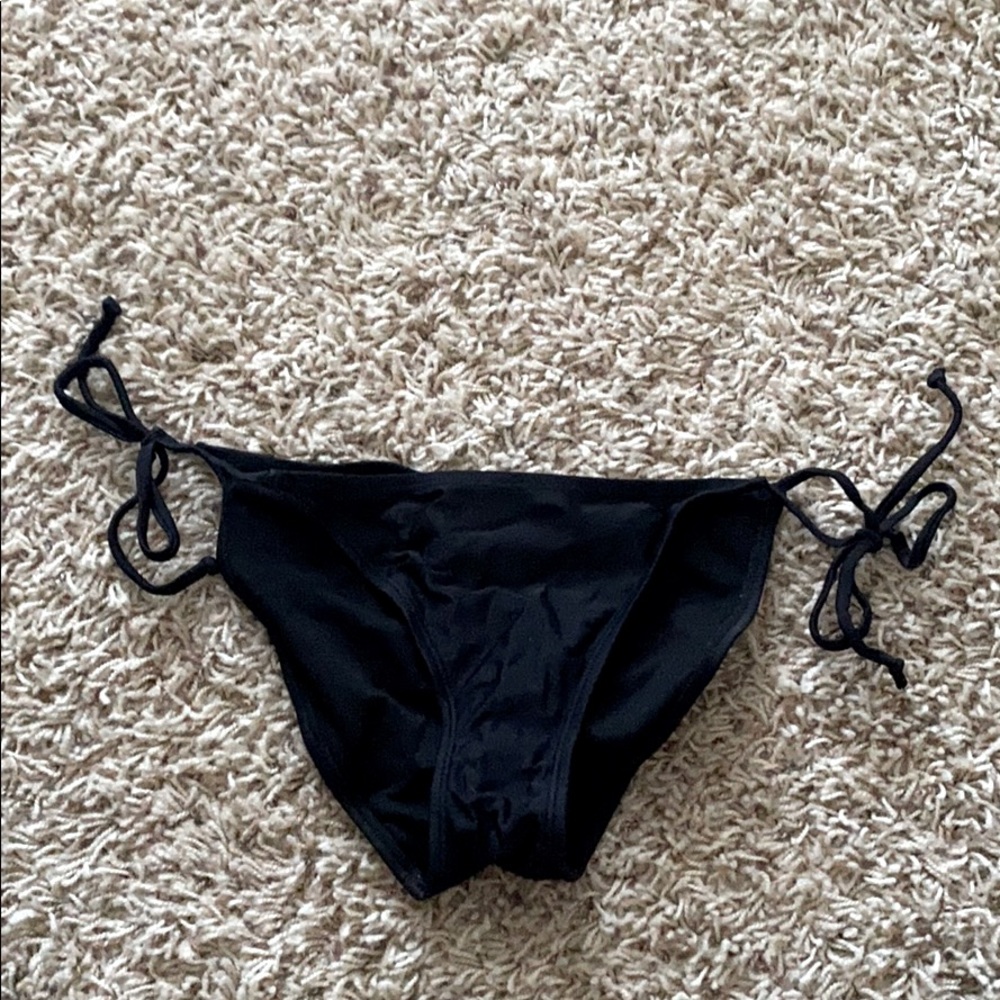 swimsuit bottoms